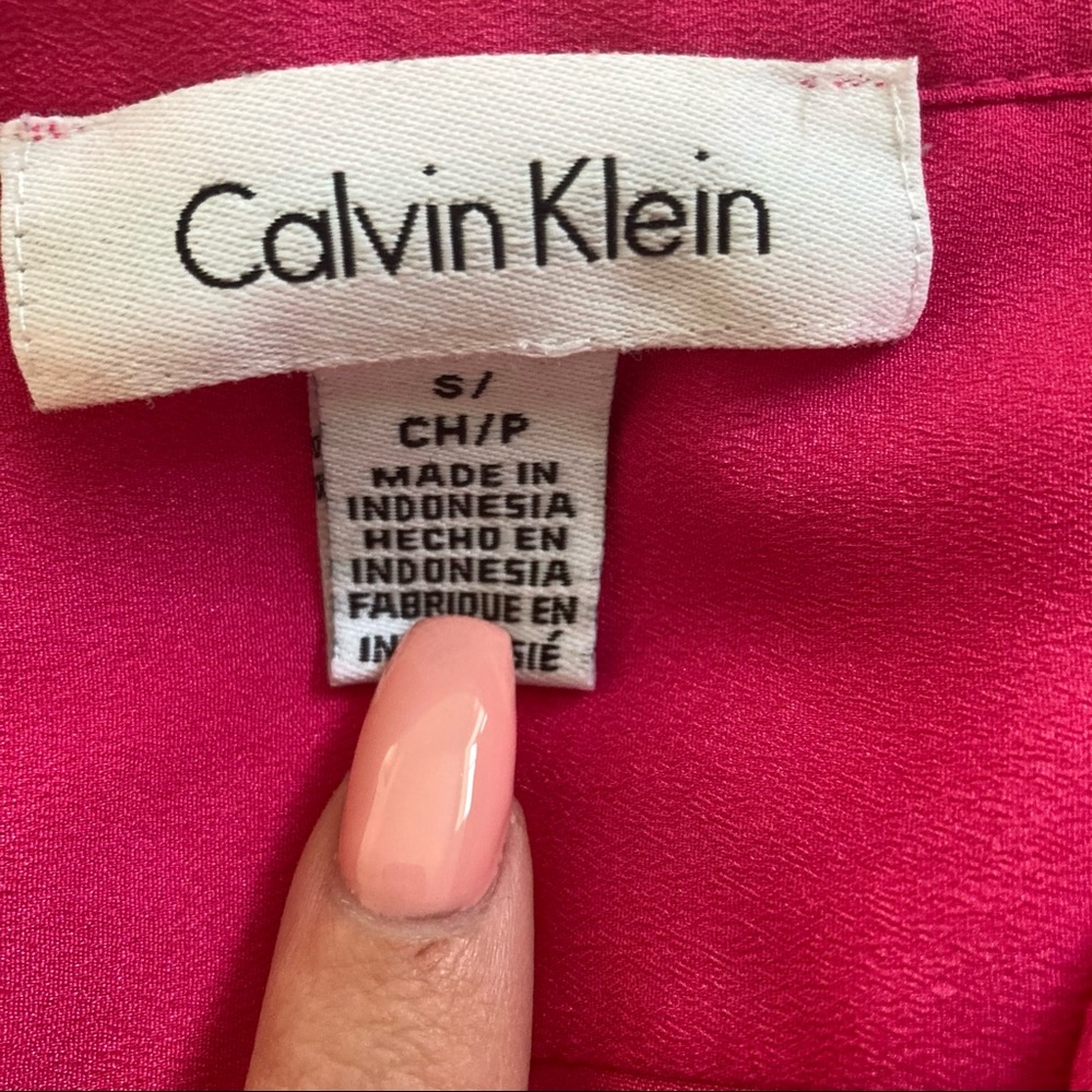 Calvin Klein Button Up - Picture 6 of 6